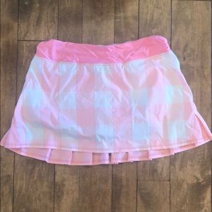 Lululemon tennis skirt- size 10